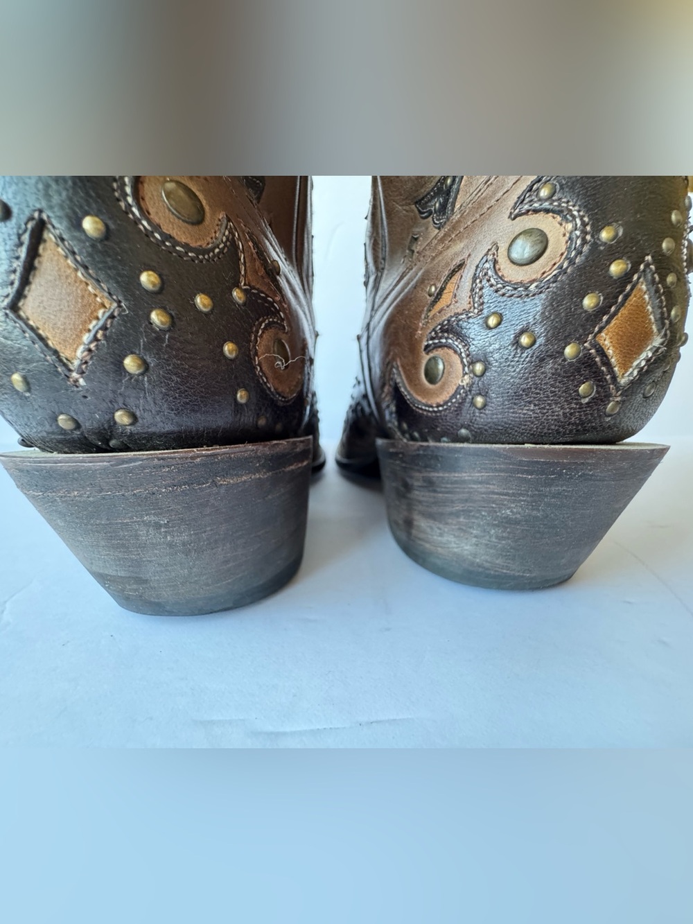 LUCCHESE WOMEN'S HANDMADE 1883 STUDDED FIONA COWGIRL BOOTS - SNIP TOE size 7.5 - Picture 8 of 11